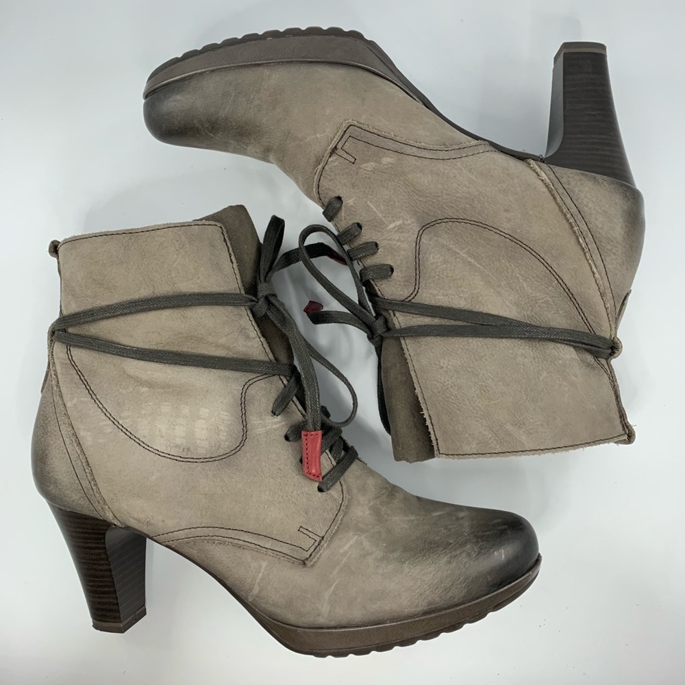 Tamaris lace up ankle boots